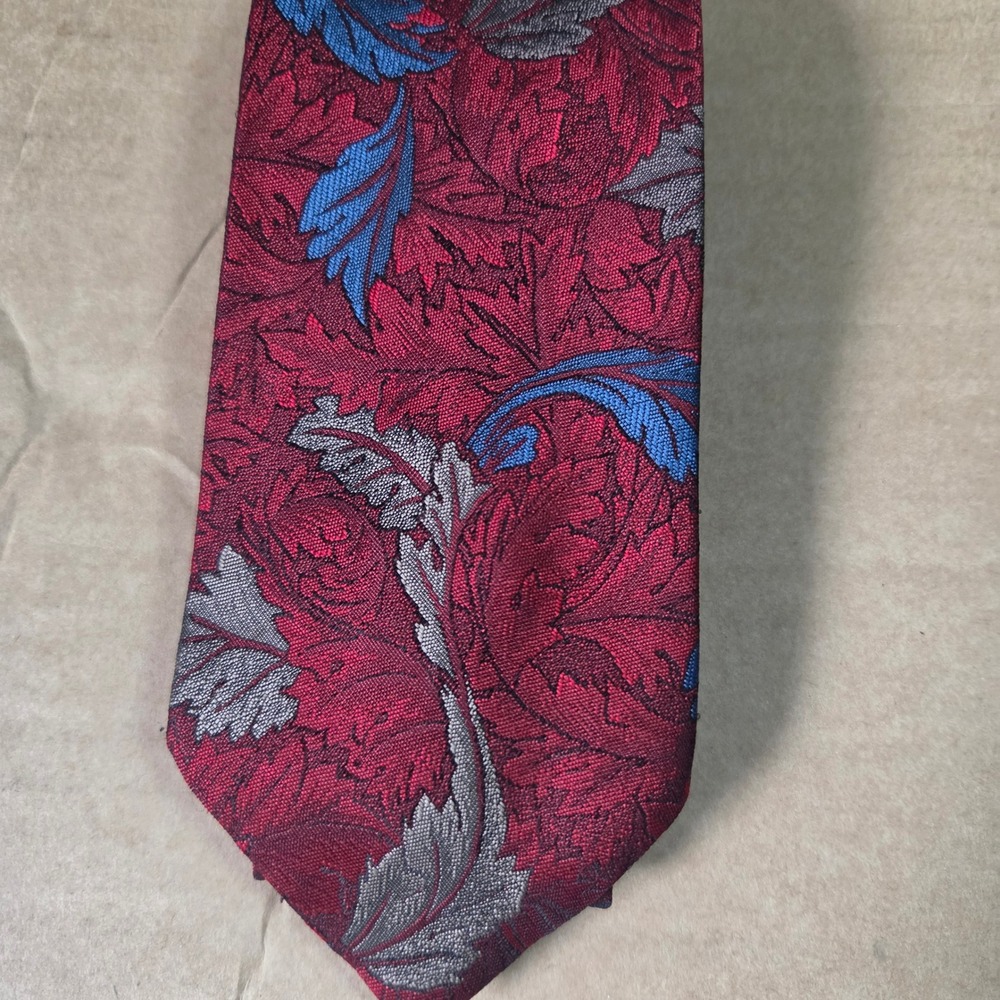 Oscar de la Renta Mens Burgundy Red Leaf Jacquard Silk Blend Necktie USA Made